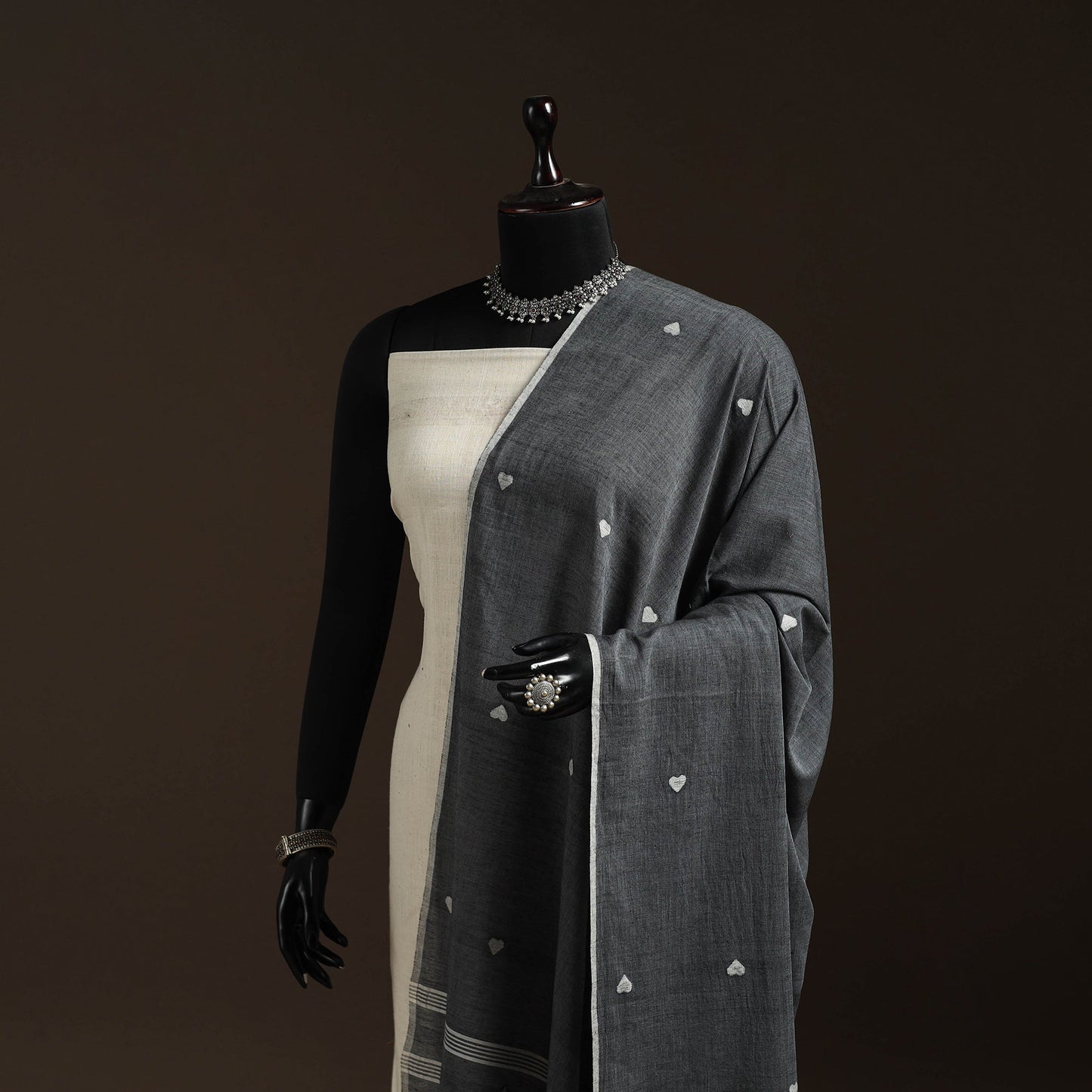 Handloom cotton bengal jamdani dupatta 20 - handcrafted