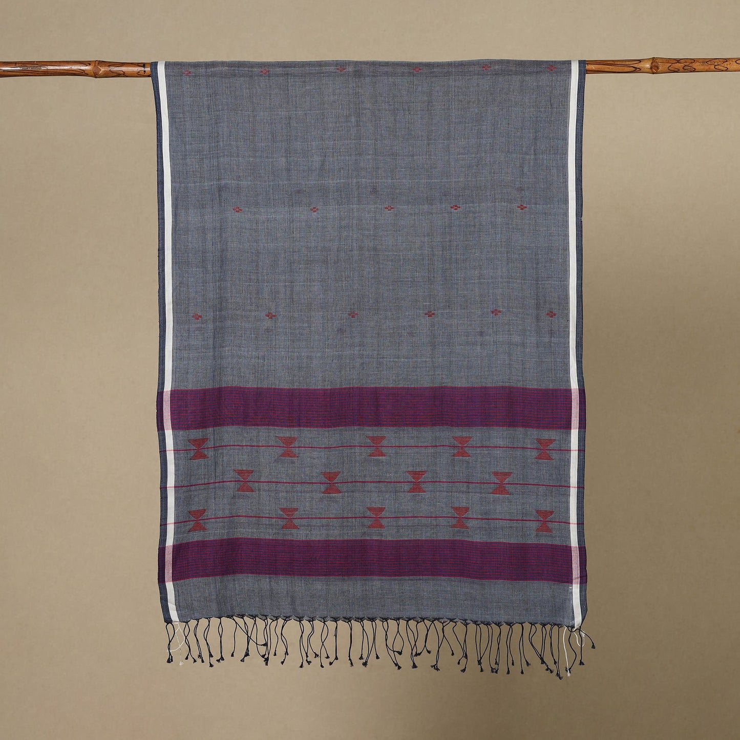 Grey - handloom cotton phulia jamdani stole with tassels 13