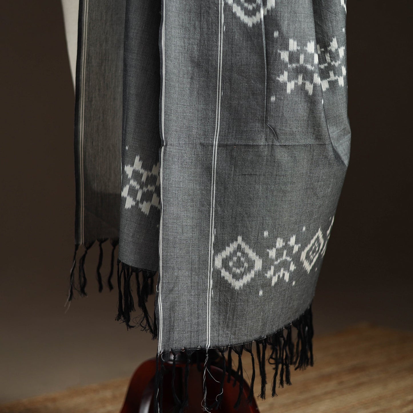 Handloom cotton pochampally ikat dupatta 05 - handcrafted