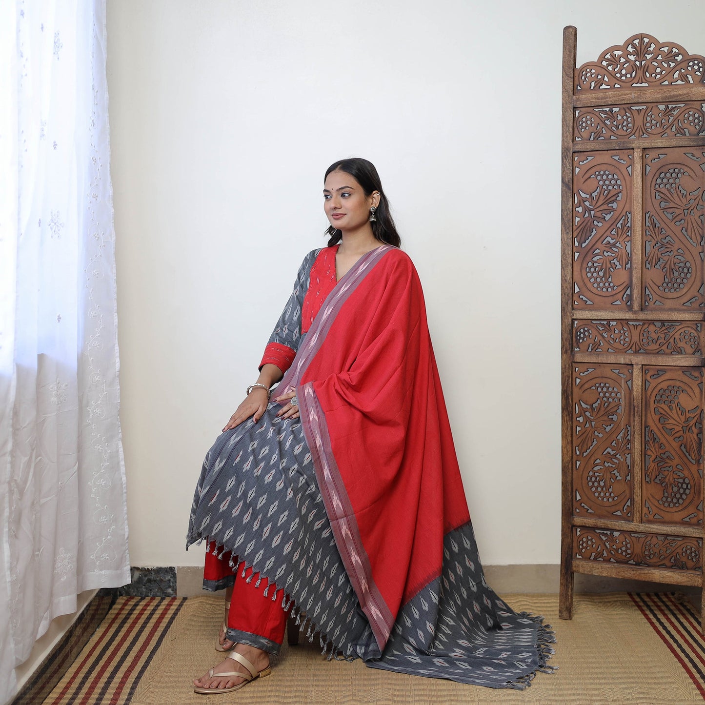 Buy Grey Handloom Cotton Pochampally Ikat Kurta Set Online