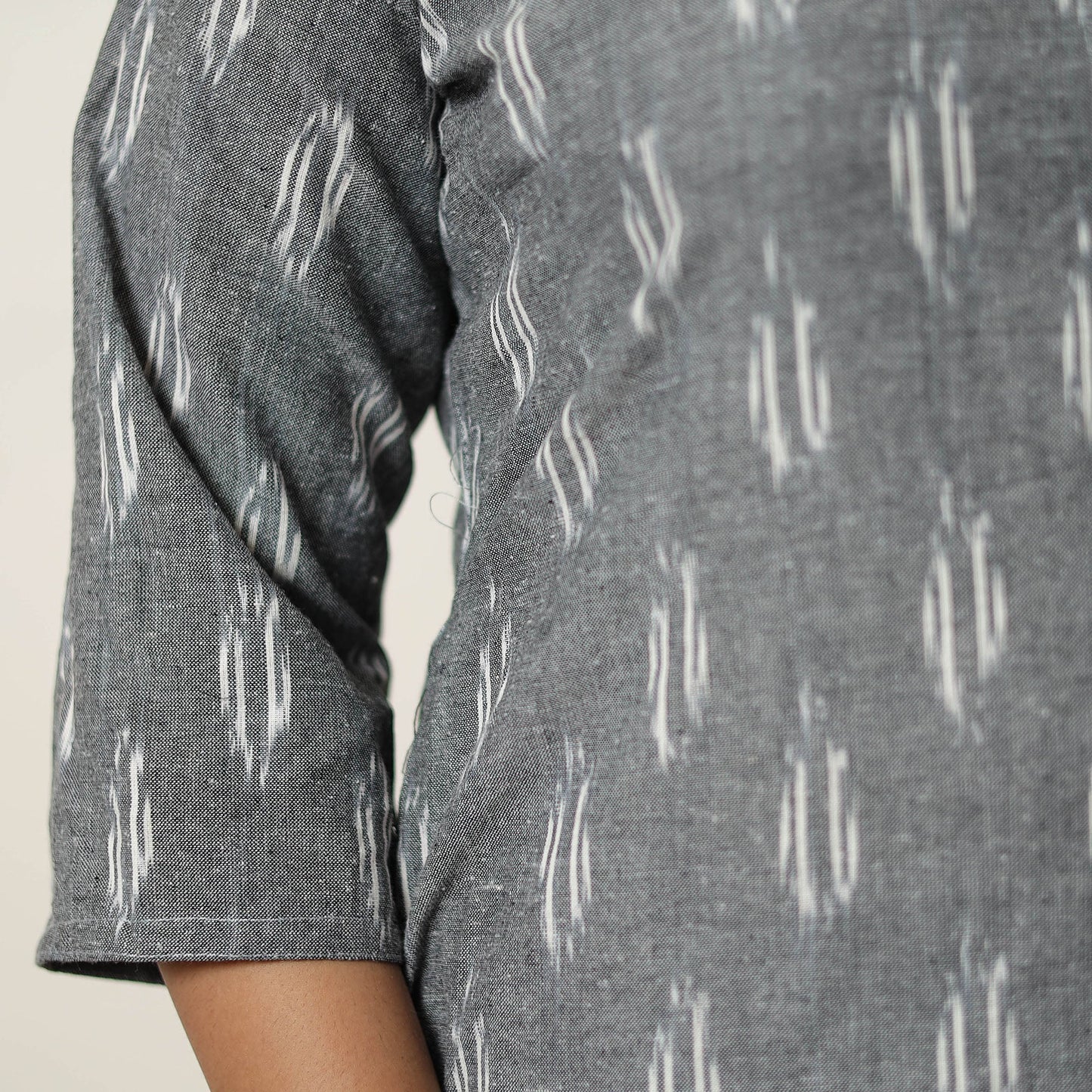 Grey - Handloom Cotton Pochampally Ikat Kurta Set 17