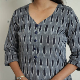  Grey Handloom Cotton Pochampally Ikat Kurta Set 
