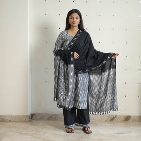  Grey Handloom Cotton Pochampally Ikat Kurta Set 