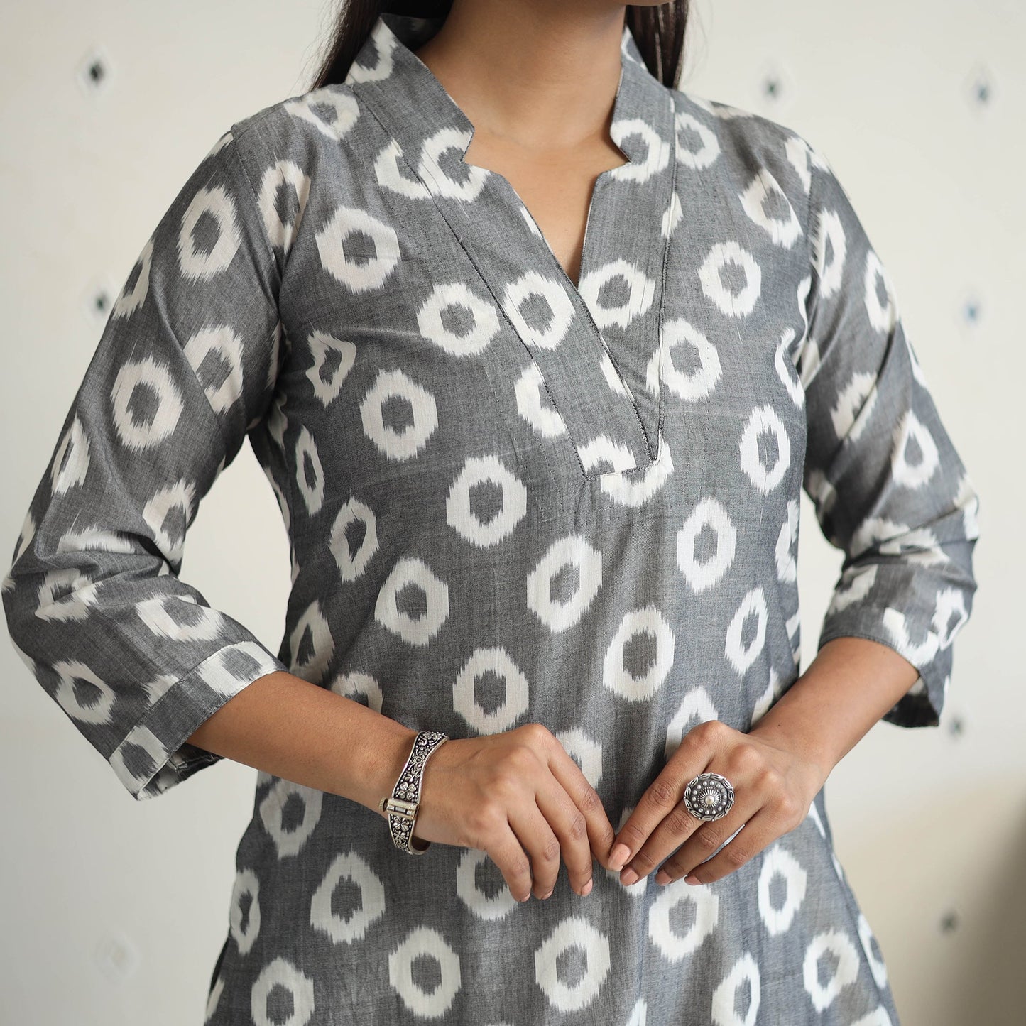 Grey - handloom cotton pochampally ikat kurta set (set
