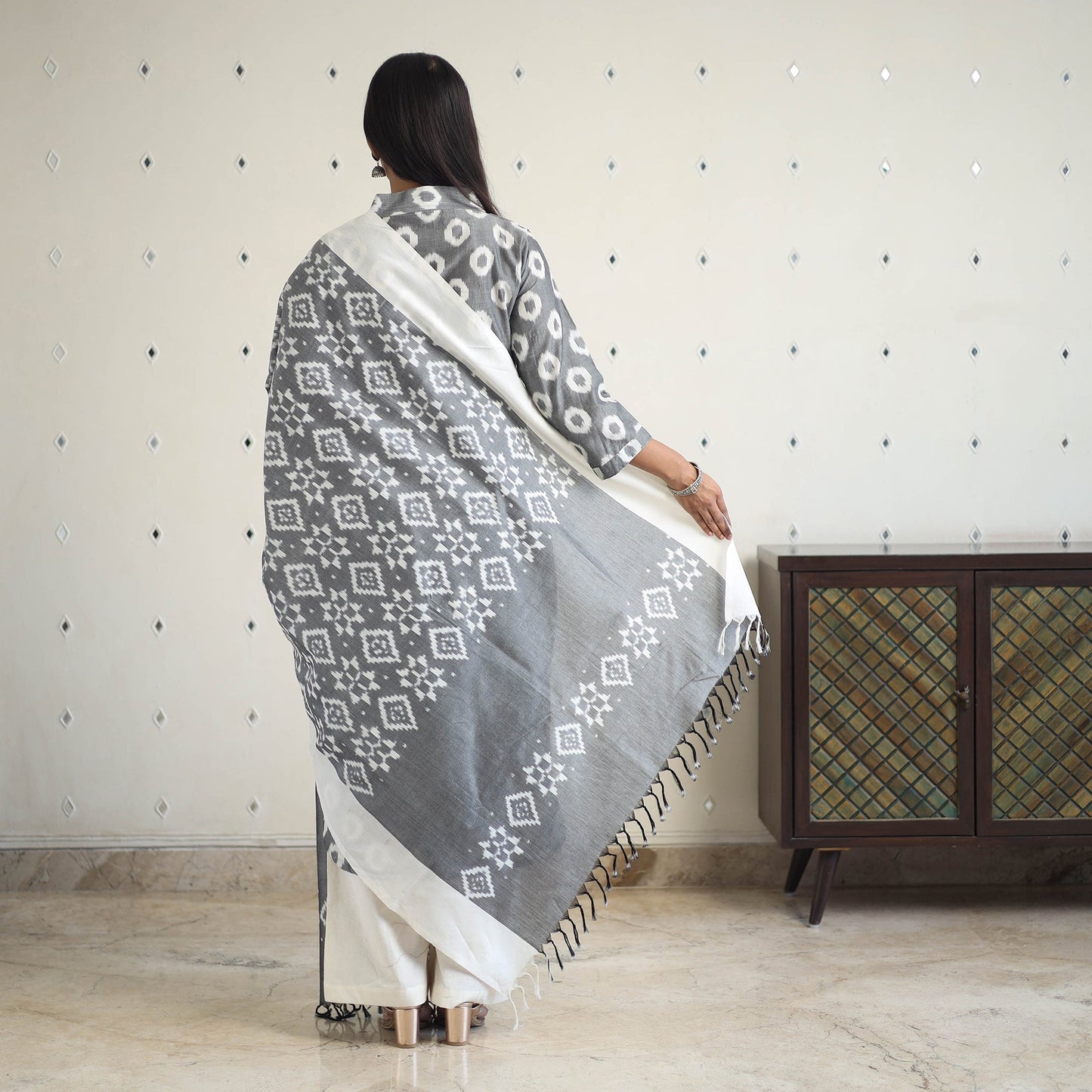 Grey - handloom cotton pochampally ikat kurta set (set