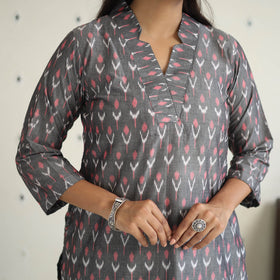 Grey Handloom Cotton Pochampally Ikat Kurta Set (Set of 3)