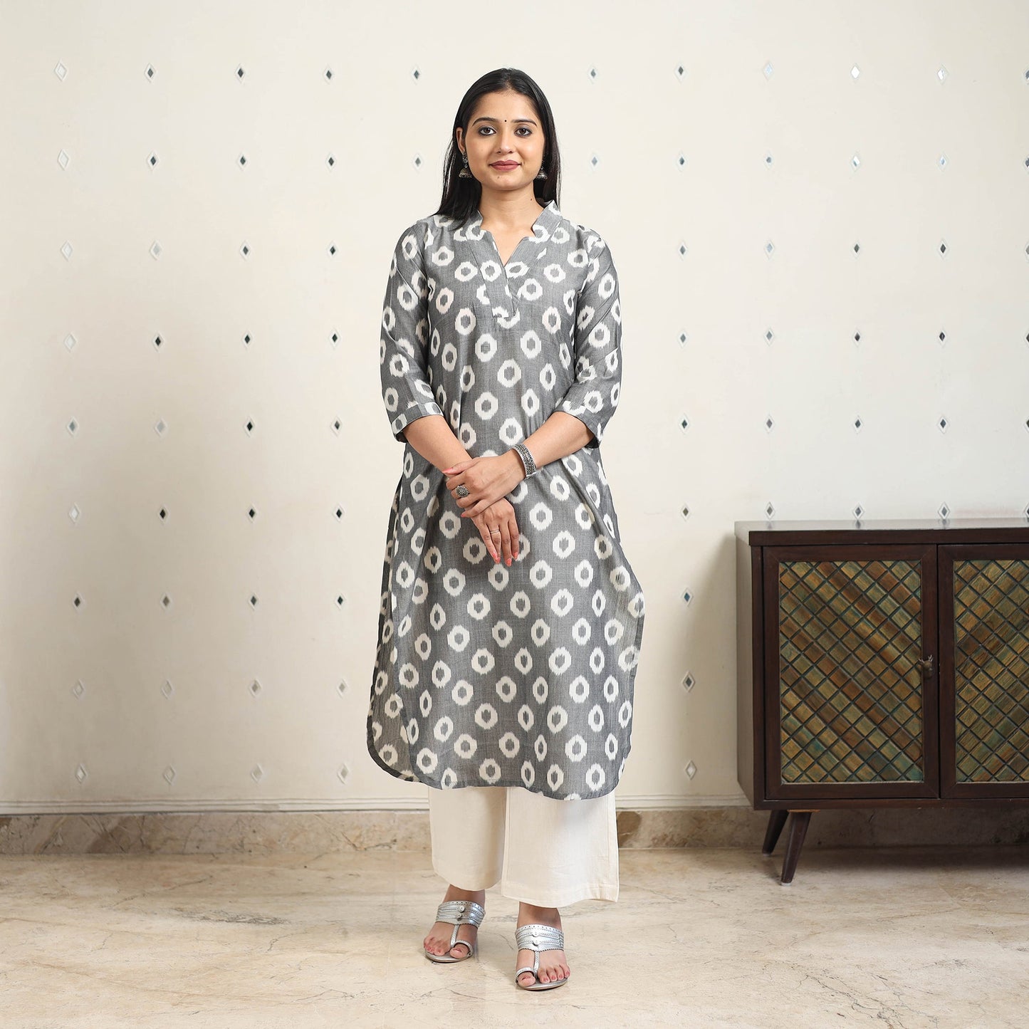 Grey Handloom Cotton Straight Pochampally Ikat Kurta