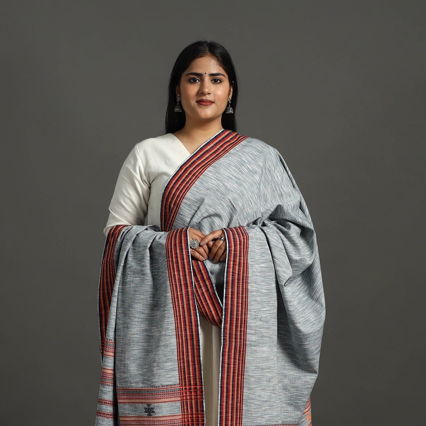 Grey - handloom fine cotton kutch bhujodi dupatta 13