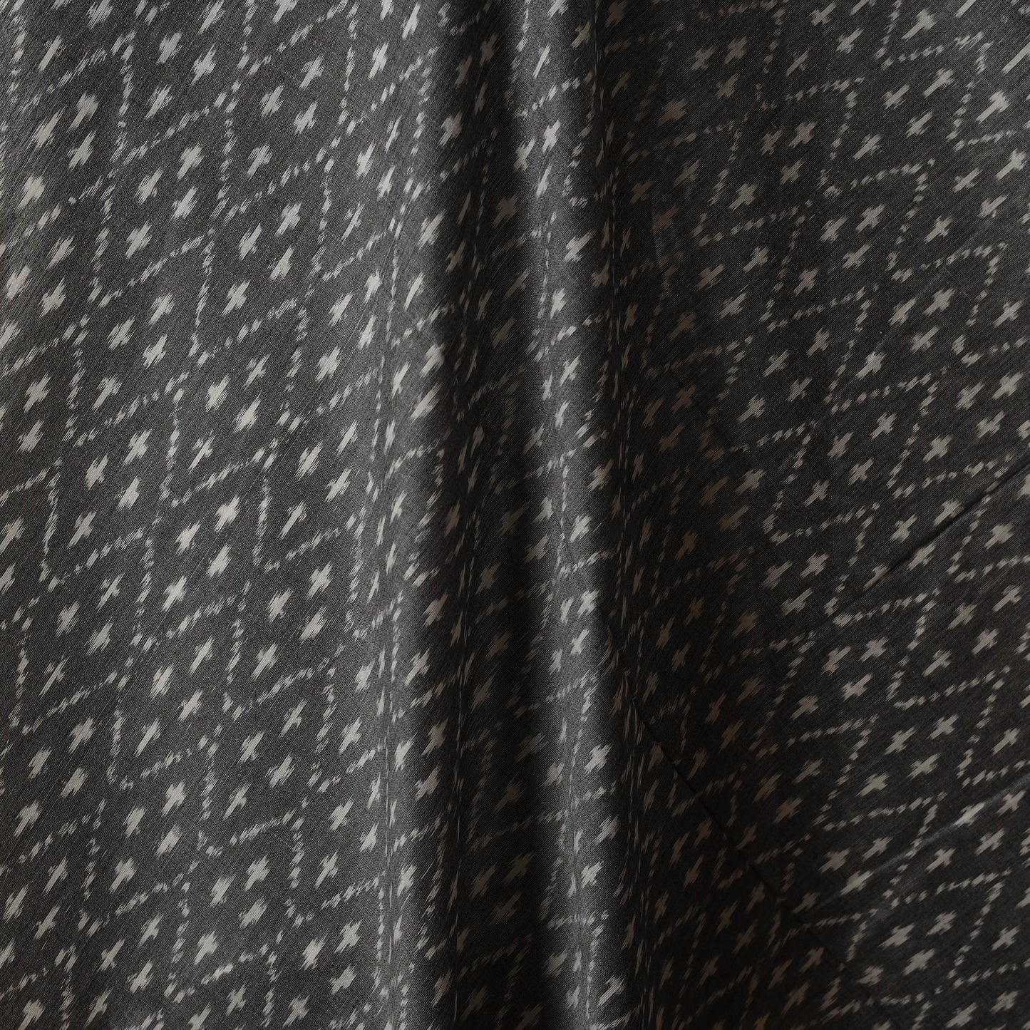 Handloom mercerised cotton pochampally ikat fabric 15