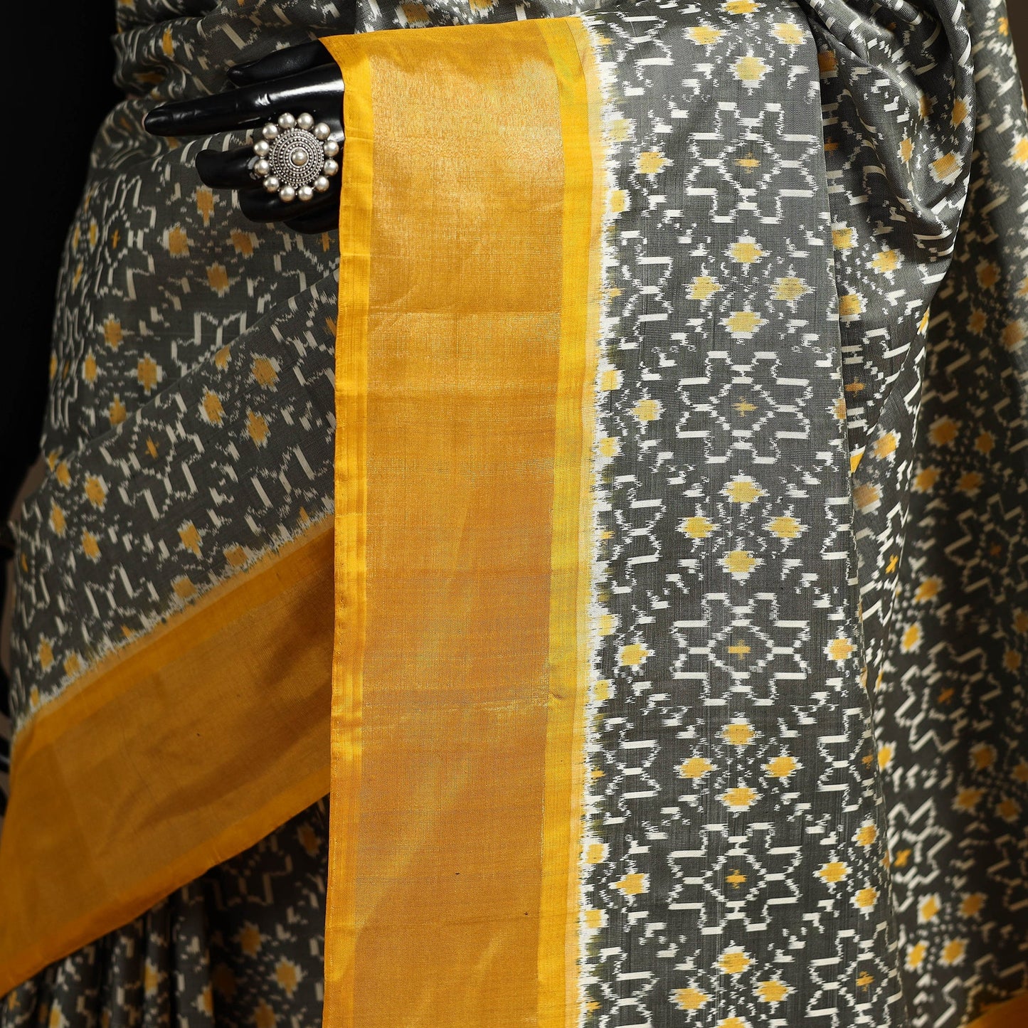 Handloom mulberry silk patola ikat pochampally saree 04
