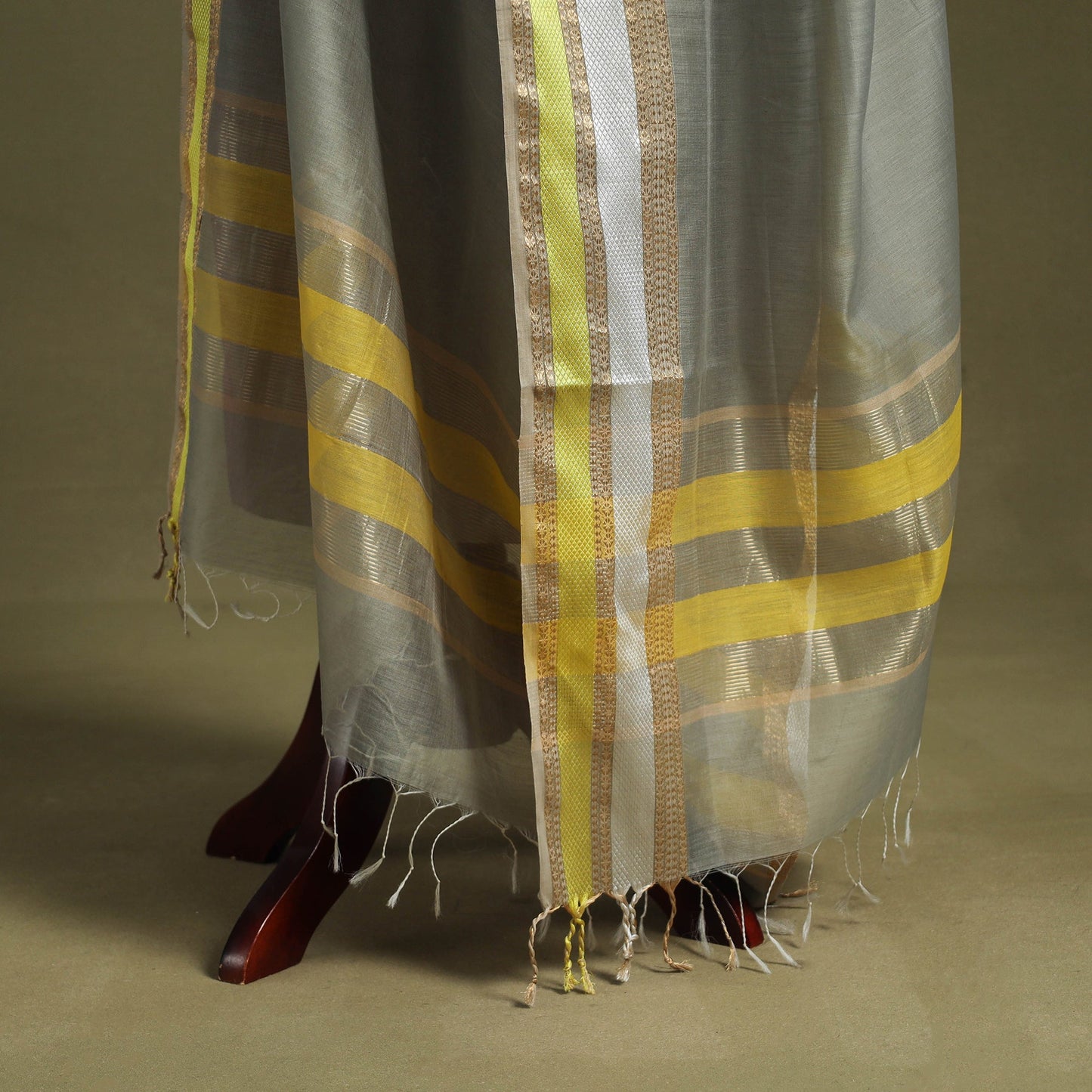 Grey - handloom silk cotton maheshwari dupatta 06