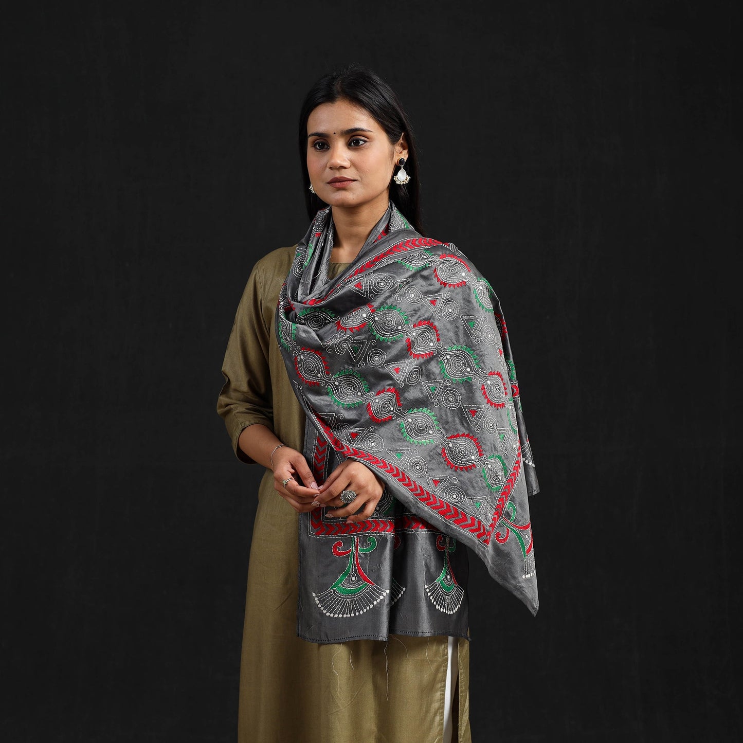 Grey - handloom tussar silk bengal kantha work stole 61