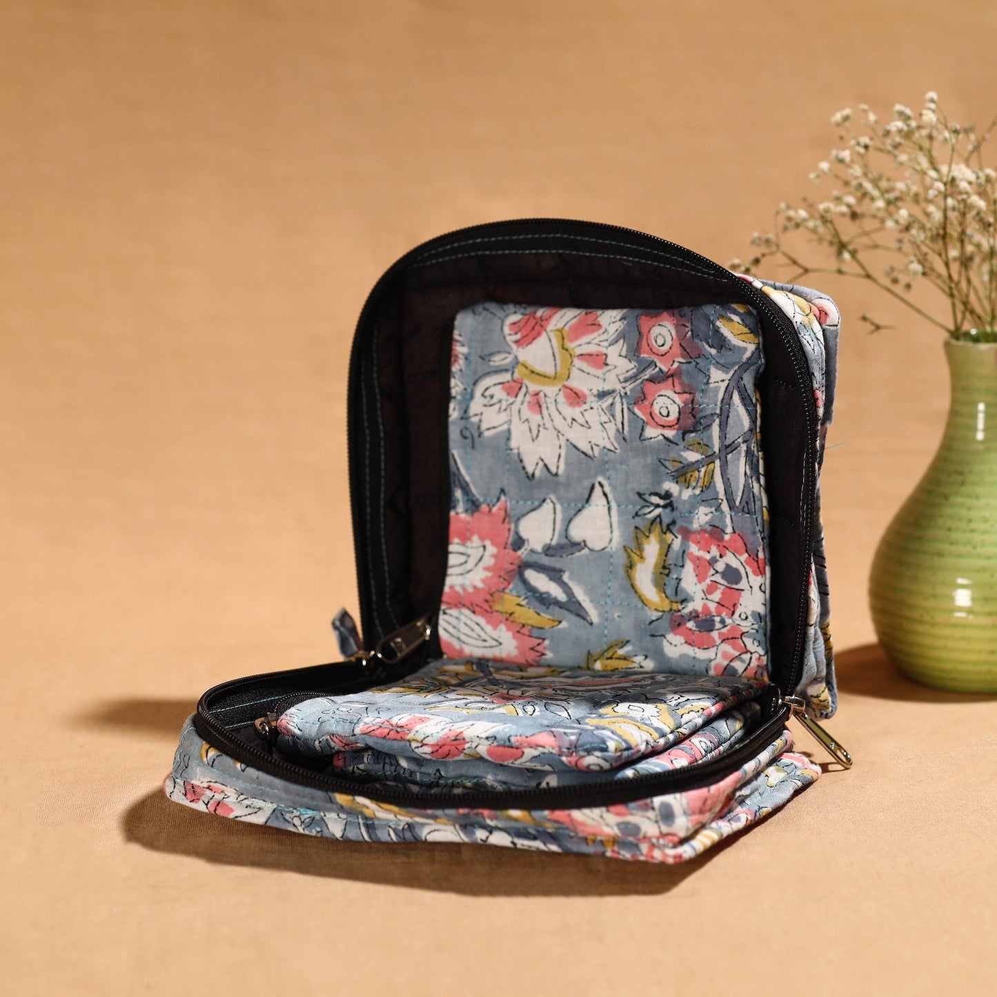  Grey Multipurpose Jewellery Bag with 4 Storage Pockets