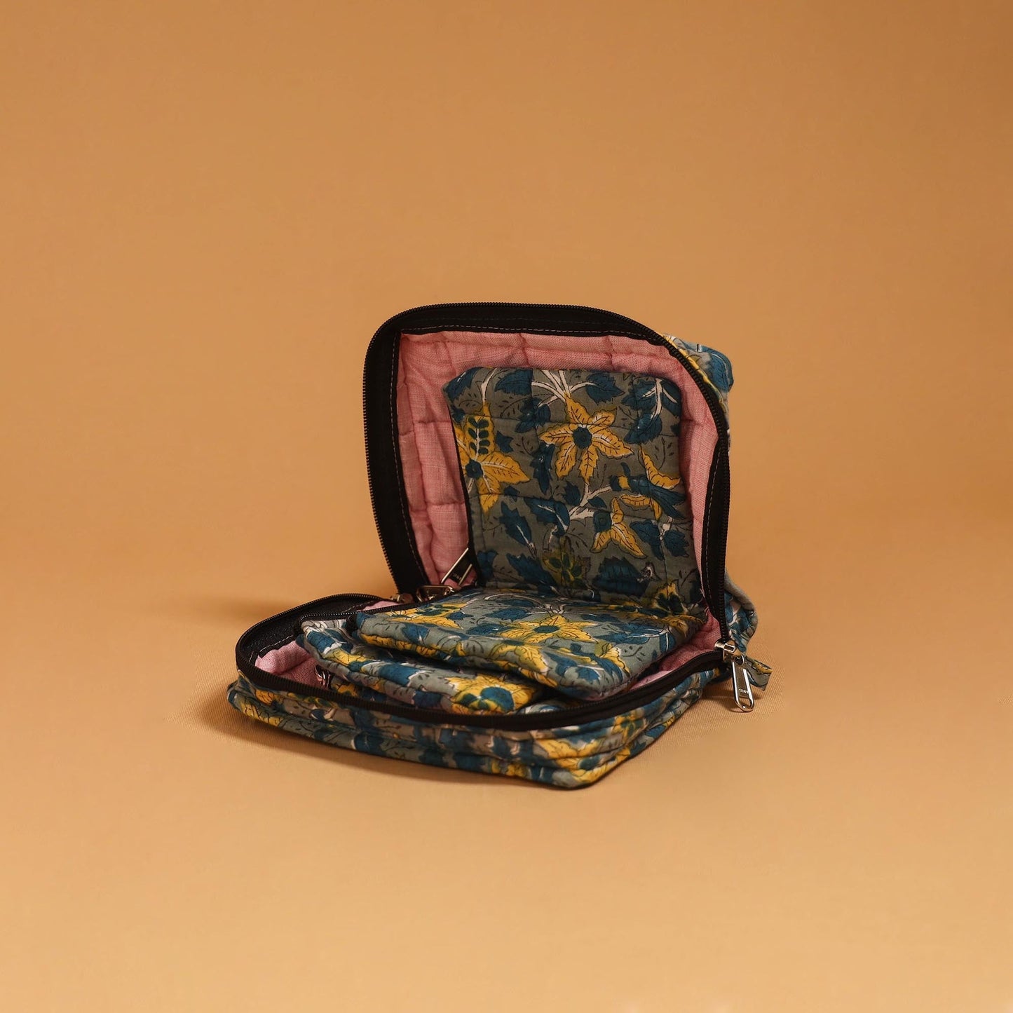 Handmade 4 pockets quilted jewellery bag 18 - handcrafted