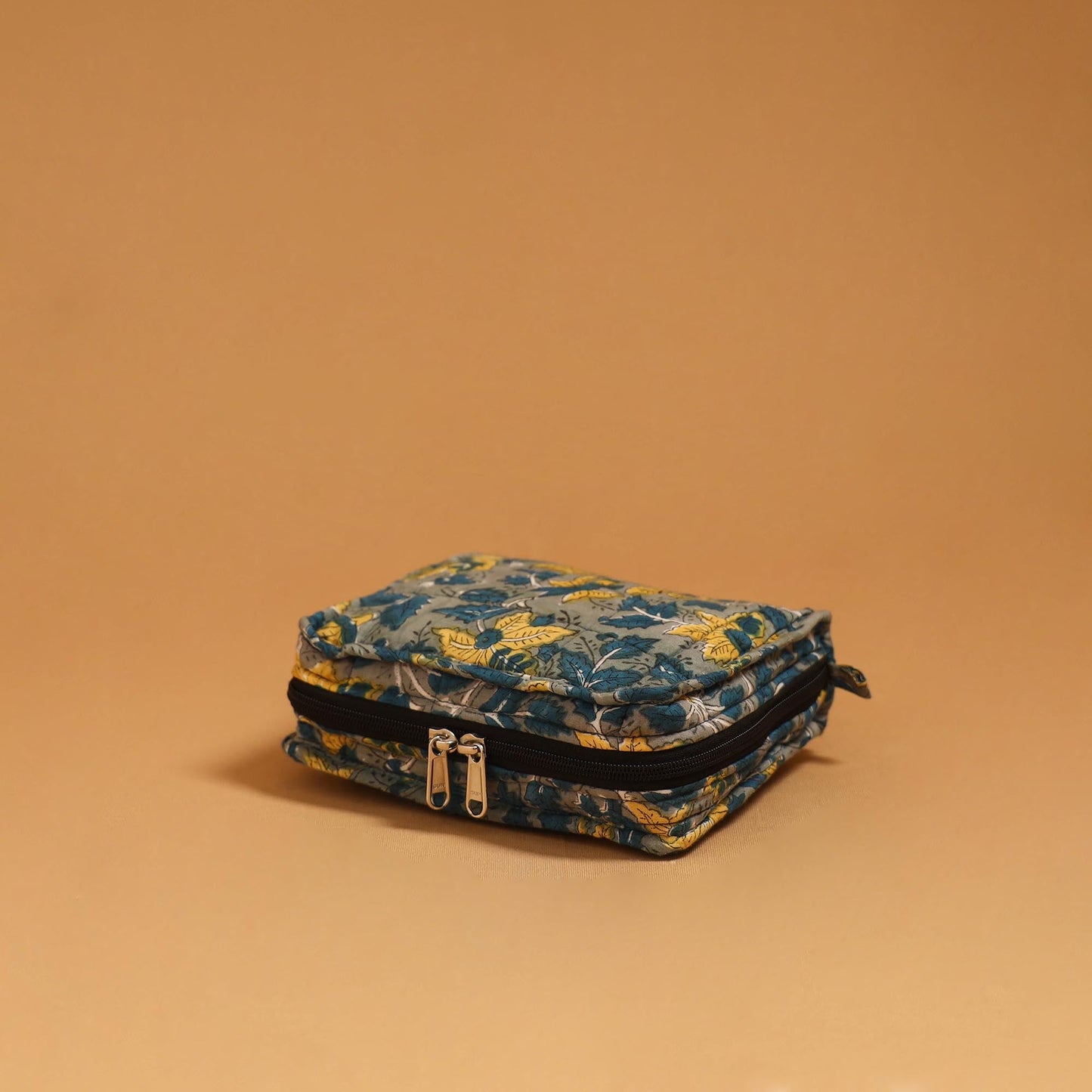 Handmade 4 pockets quilted jewellery bag 18 - handcrafted