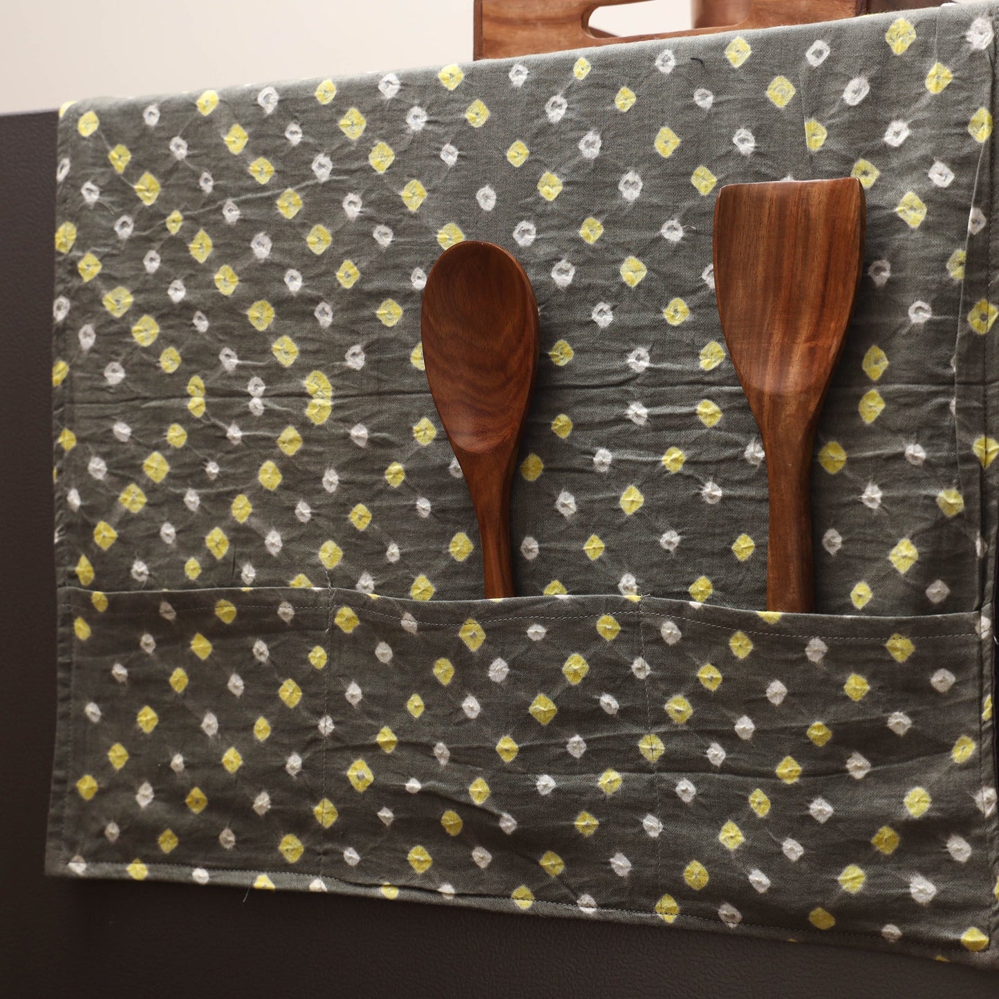 Handmade fridge top cover with multiple pockets 95