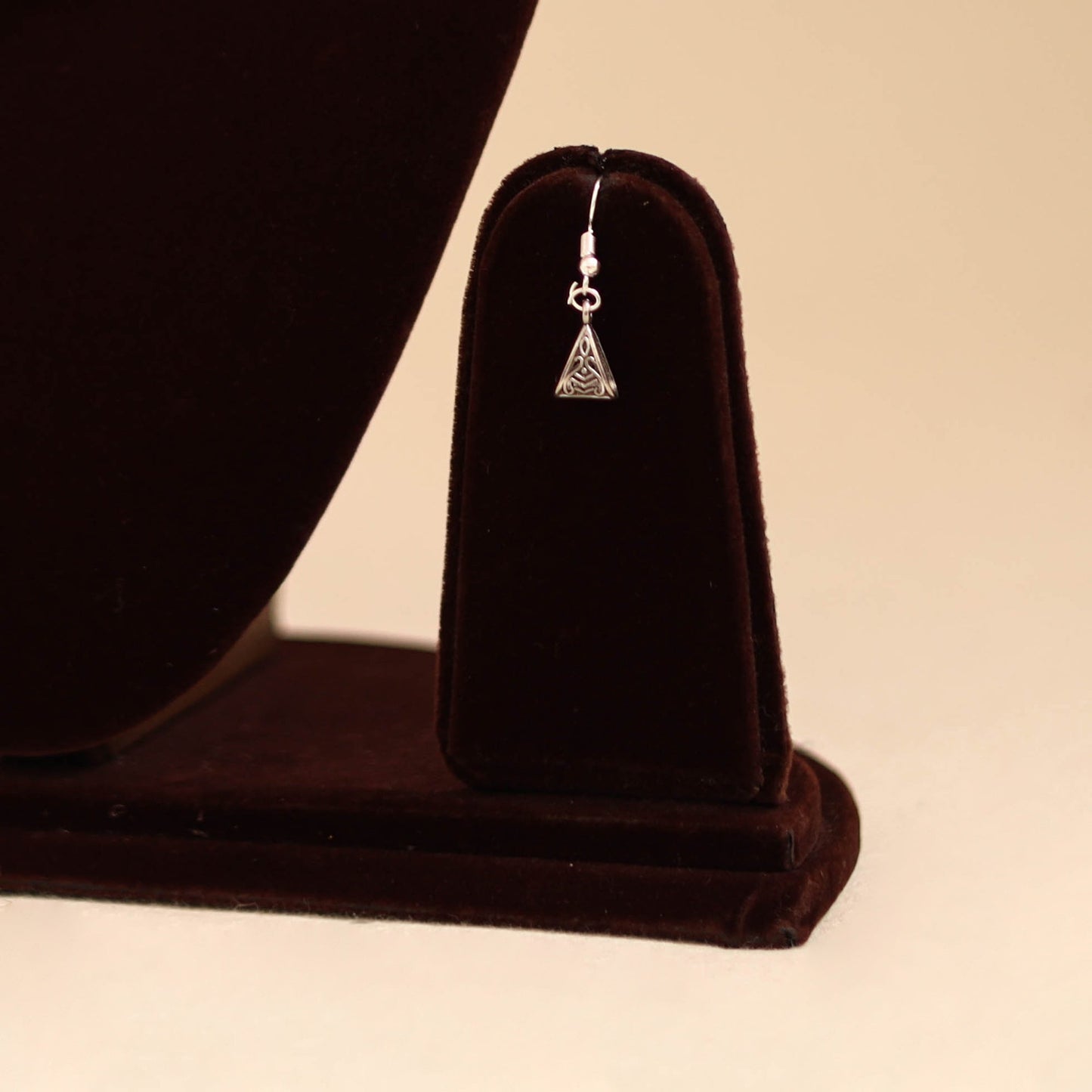 Grey - handmade metal beadwork necklace set 46 - handcrafted