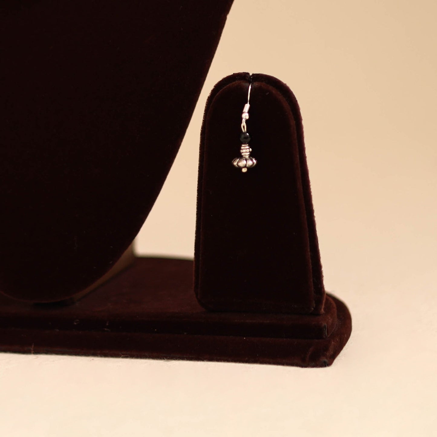 Grey - handmade metal beadwork necklace set 47 - handcrafted