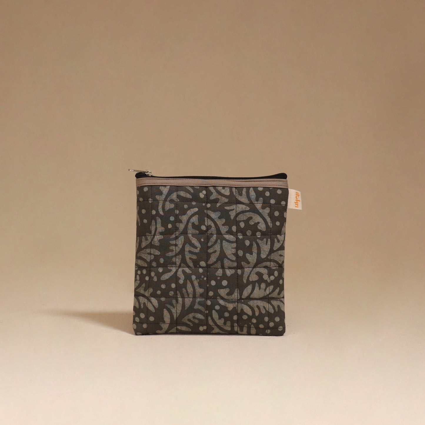 Handmade quilted utility pouch 17 - handcrafted
