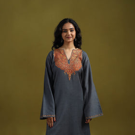 Handwoven sozni hand embroidered kashmiri merino wool