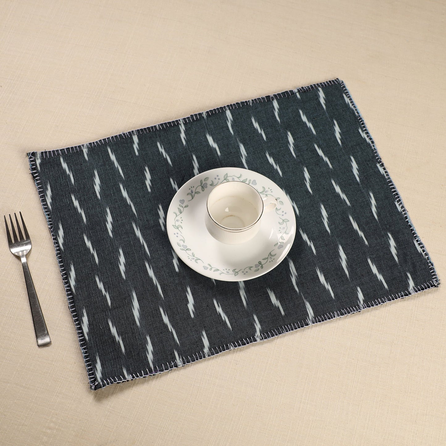  Grey Ikat Cotton Hand Embroidery Table Mat (18 x 13 in) 06
