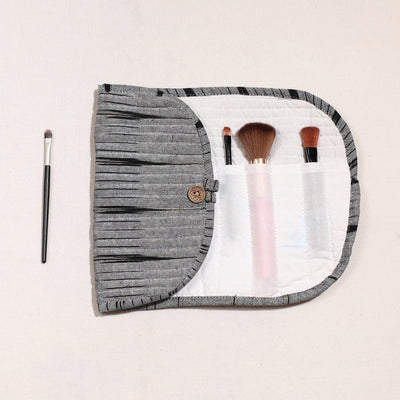  Ikat Fabric Multipurpose Segmented Make-up Brush Wrap Pouch/Case 