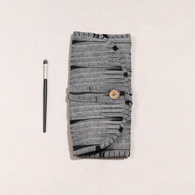  Ikat Fabric Multipurpose Segmented Make-up Brush Wrap Pouch/Case 