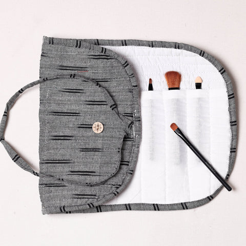  Ikat Fabric Multipurpose Segmented Make-up Brush Wrap Pouch/Case 
