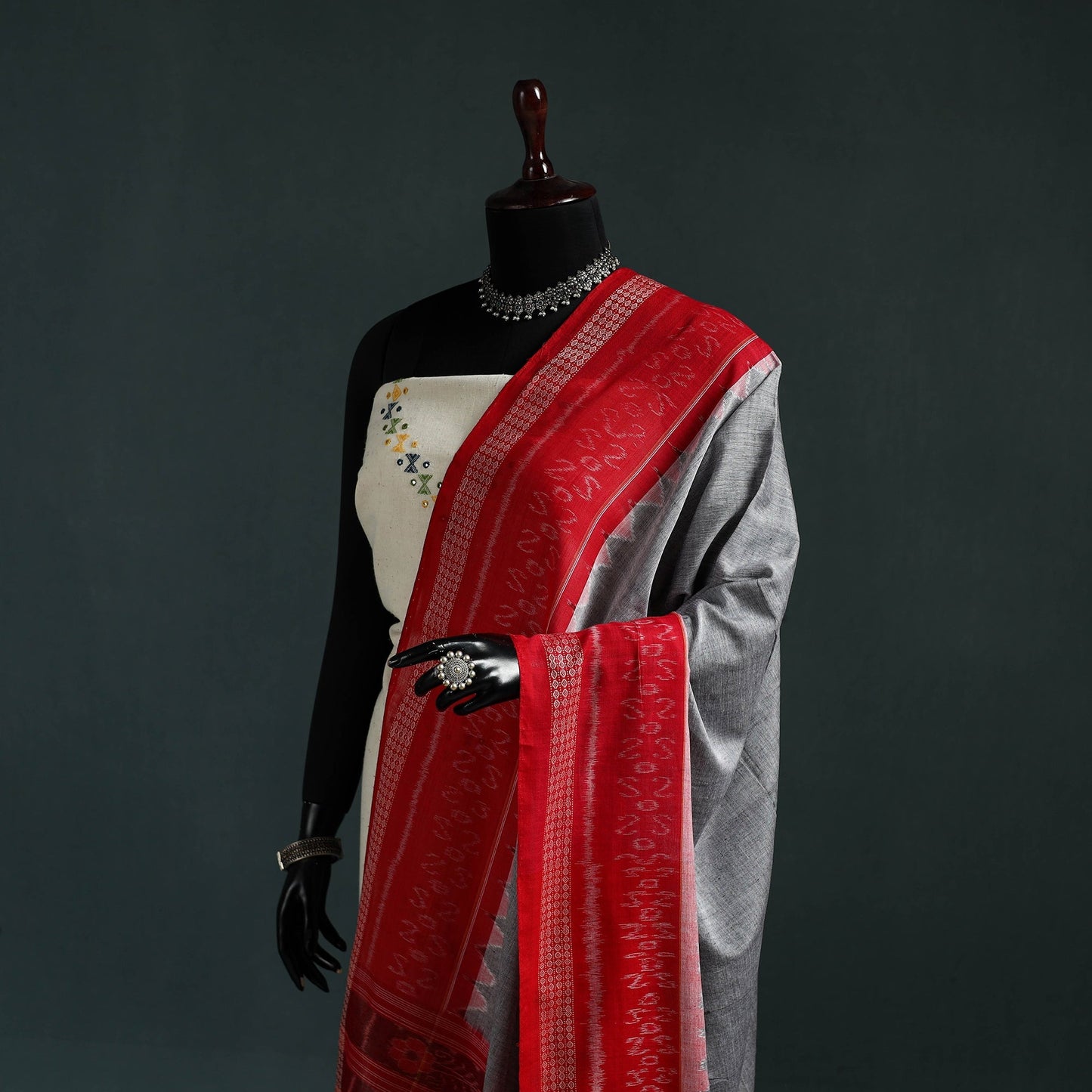 Ikat handloom cotton sambalpuri dupatta 05 - handcrafted