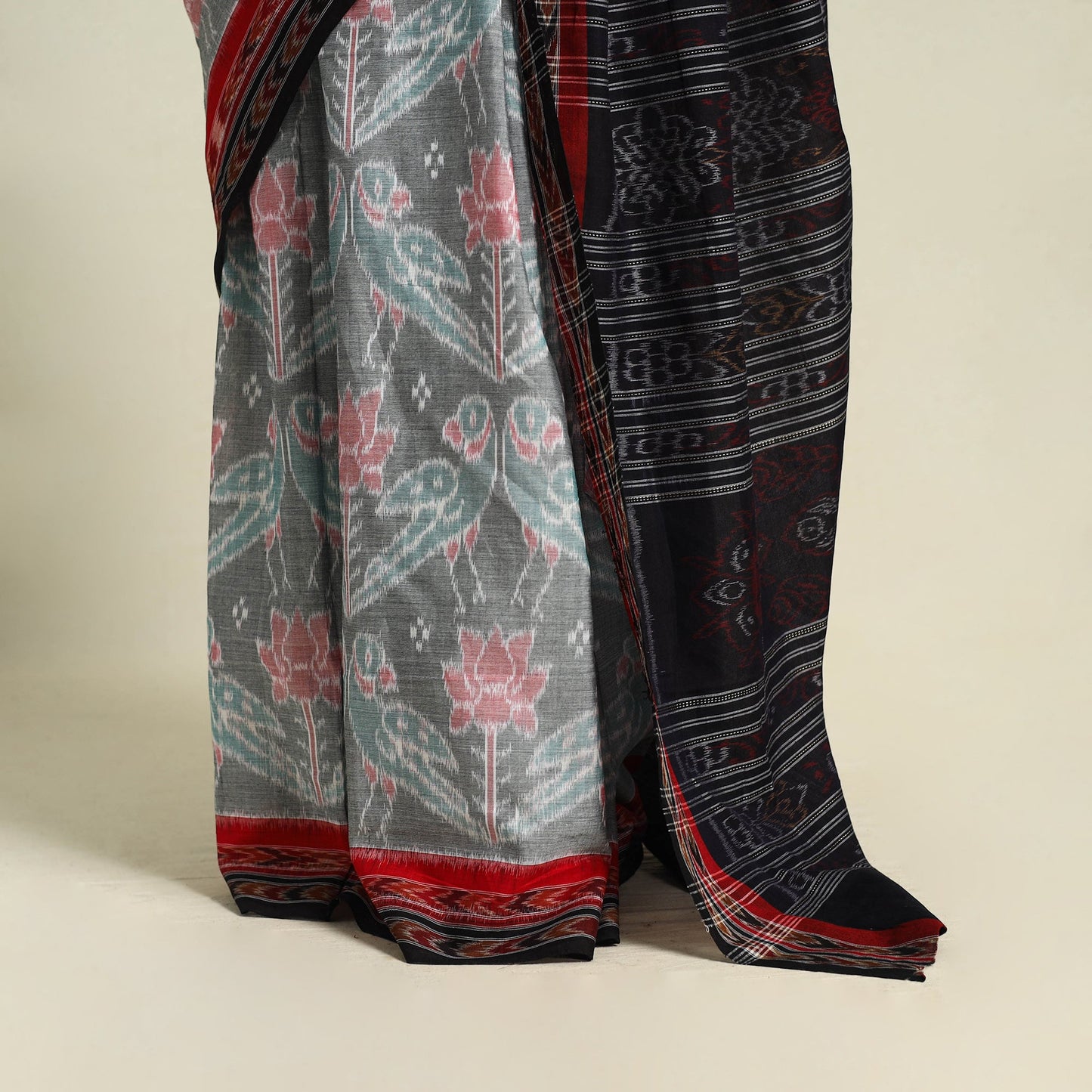 Buy Grey Ikat Handloom Cotton Sambalpuri Saree