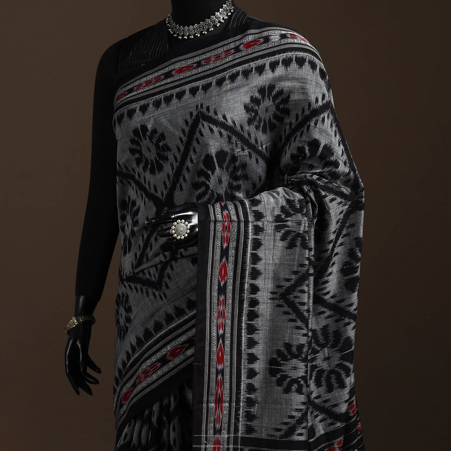 Ikat handloom cotton sambalpuri saree 18 - handcrafted