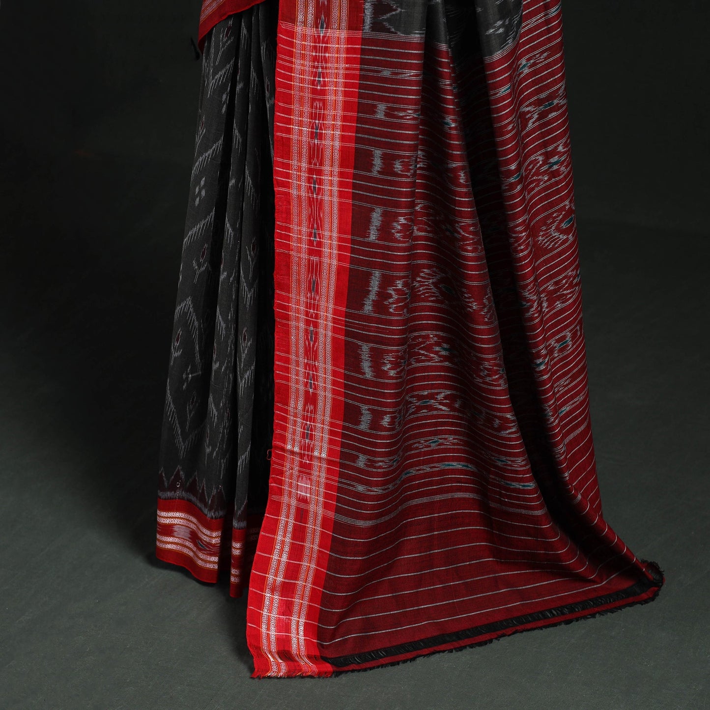 Ikat handloom cotton sambalpuri saree 23 - handcrafted