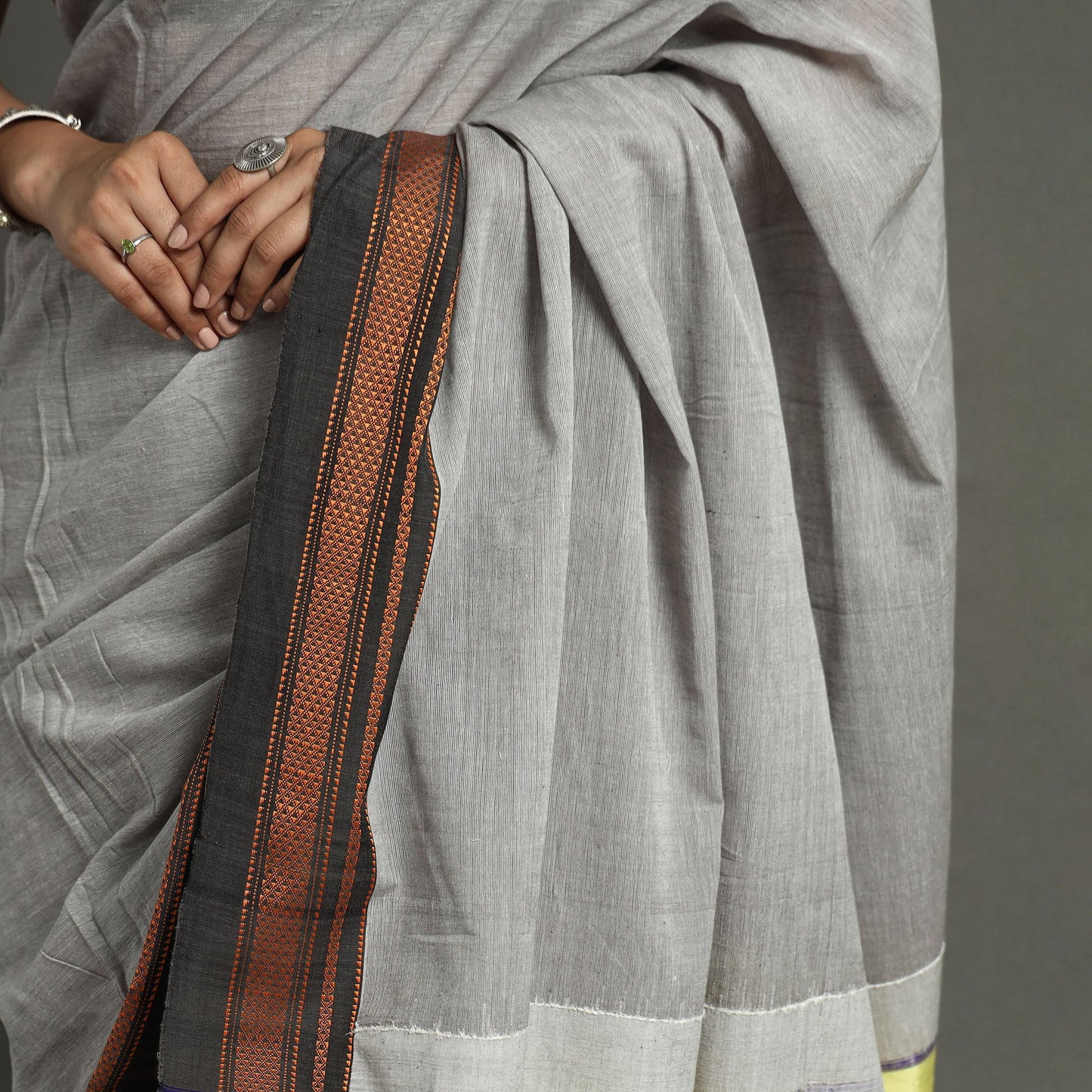 Buy Grey - Ilkal Handloom Cotton Saree With Chikki Paras Border 11 