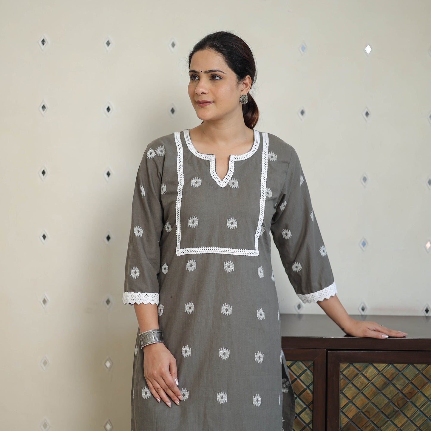 Grey - jacquard cotton straight kurta with lace work 28