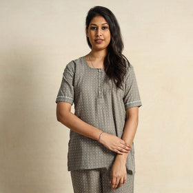 Buy Jacquard Cotton Top & Pyjama Night Suit Set Online at iTokri.com
