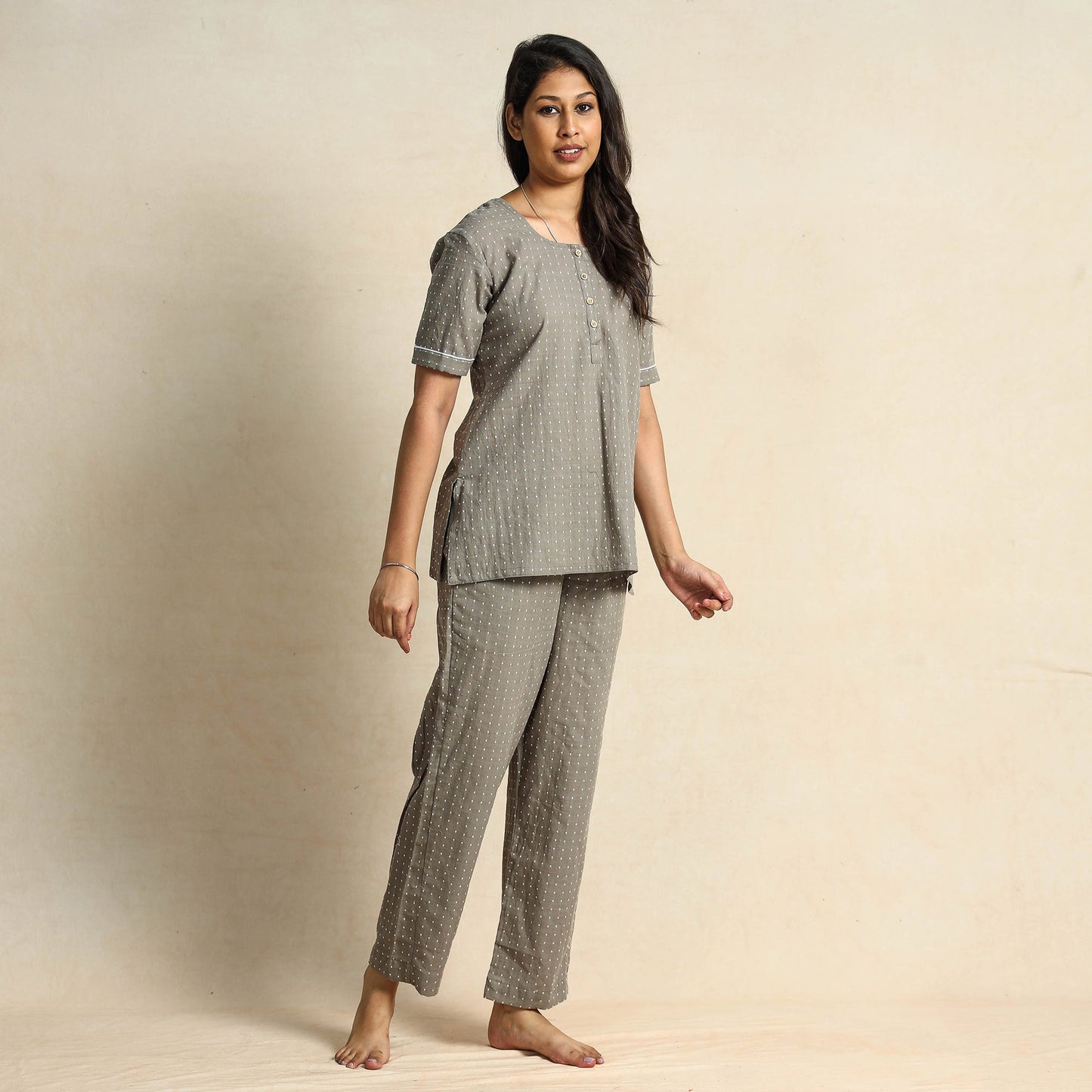 Buy Jacquard Cotton Top & Pyjama Night Suit Set Online at iTokri.com