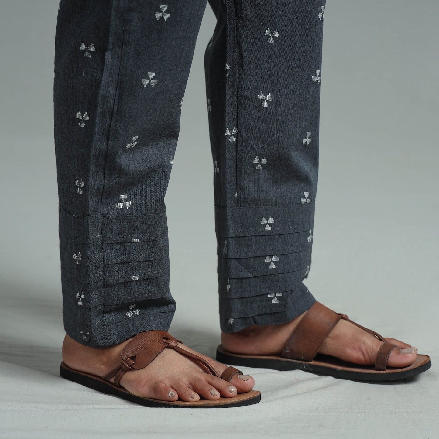  Jacquard Weave Cotton Elasticated Pant 04 Online at iTokri.com