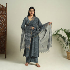Buy Grey Jaipur Print Cotton Kurta Set
