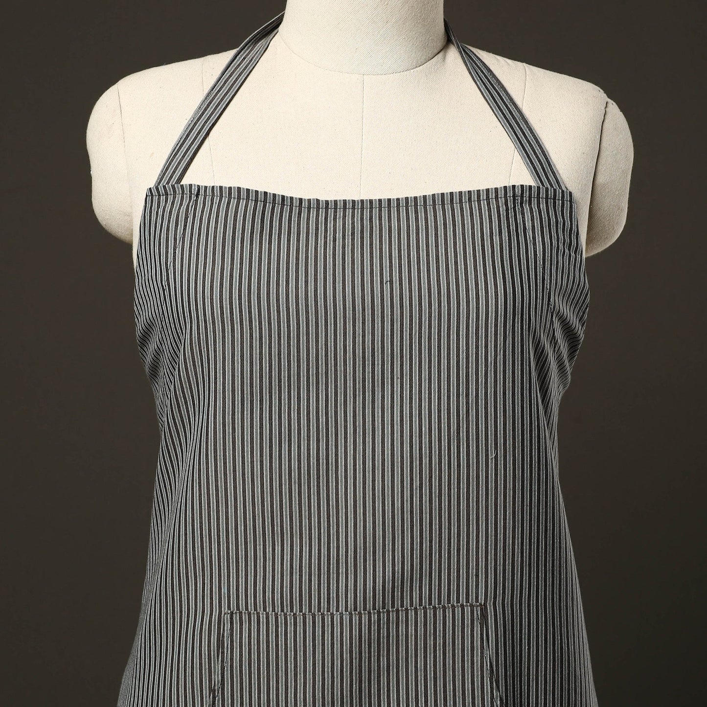 Grey - jhiri handloom cotton apron with pocket 15