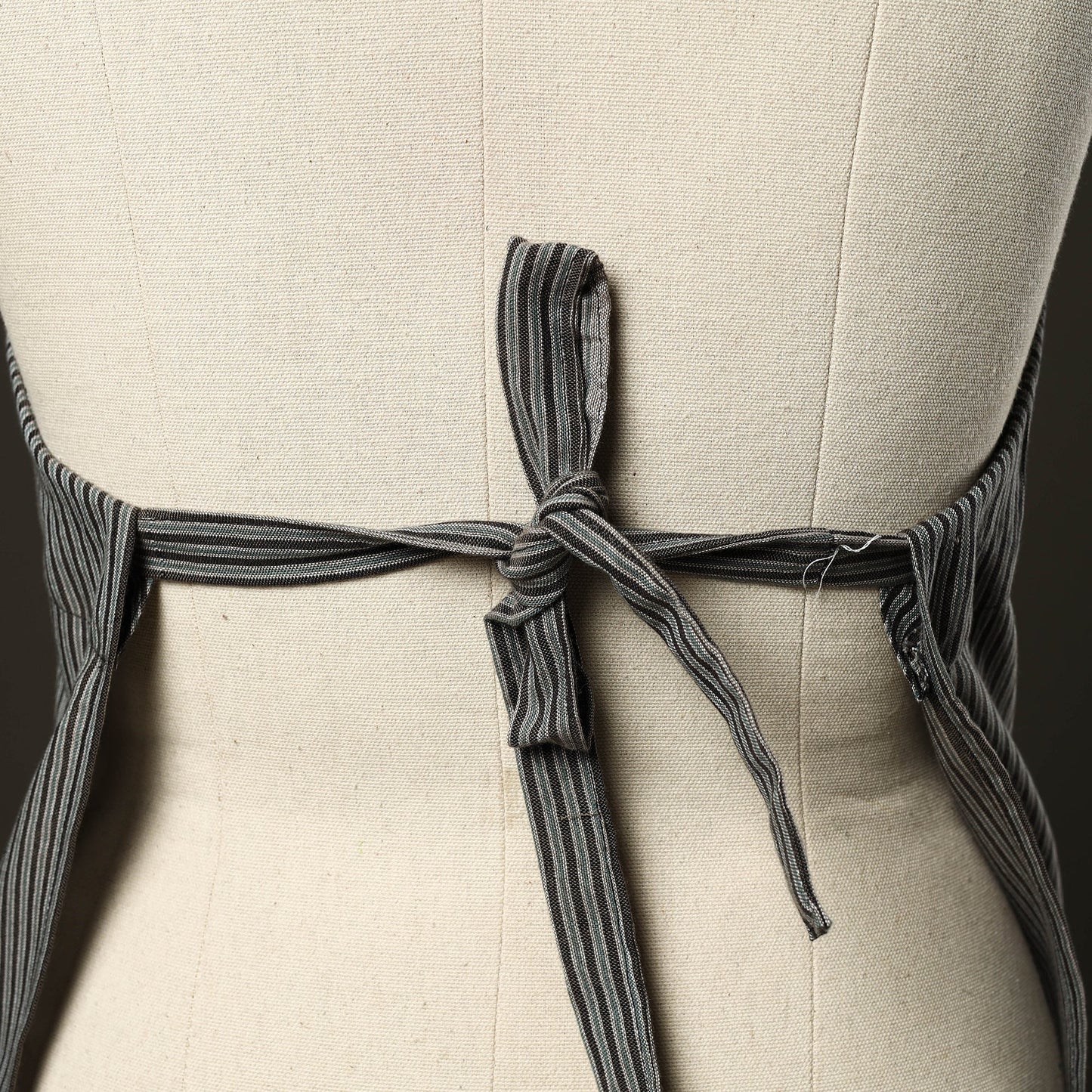 Grey - jhiri handloom cotton apron with pocket 15