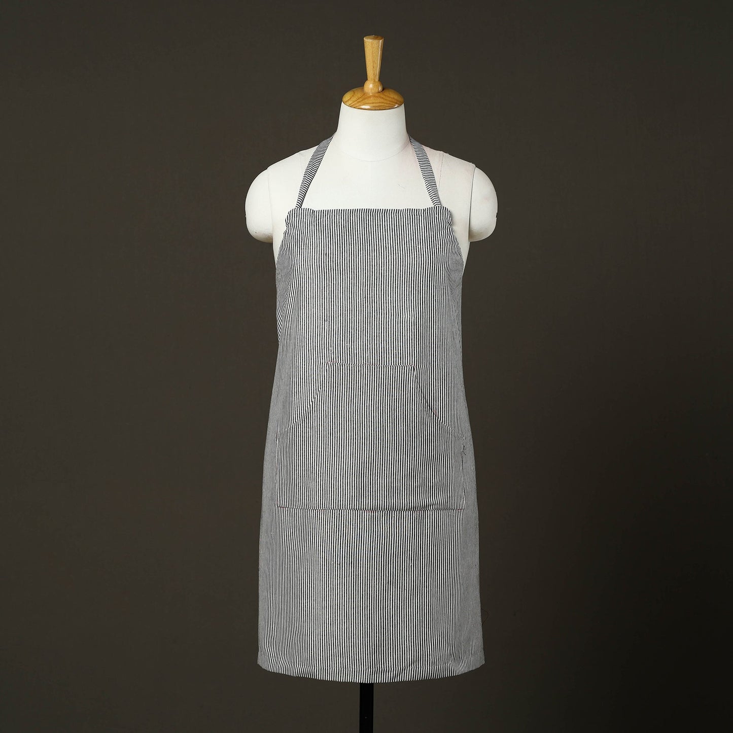 Grey - jhiri handloom cotton apron with pocket 34