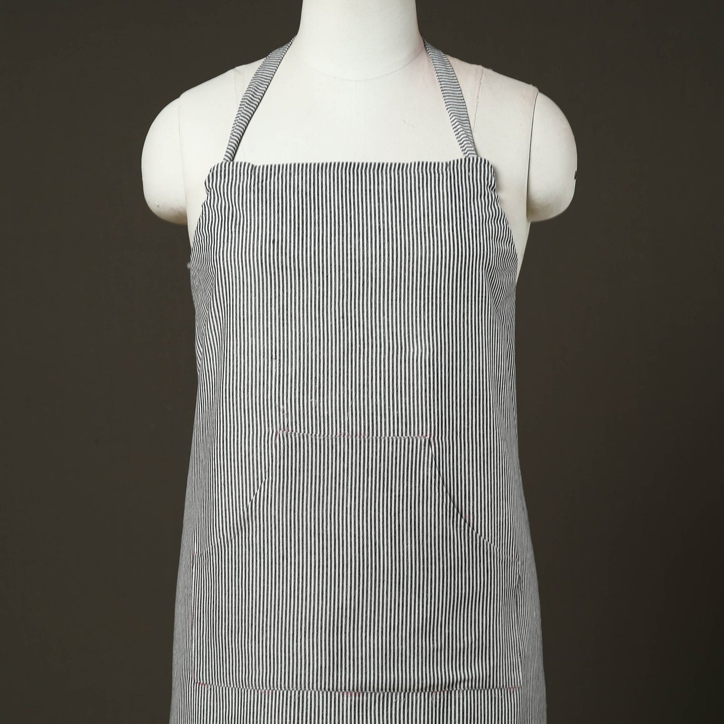 Grey - jhiri handloom cotton apron with pocket 34