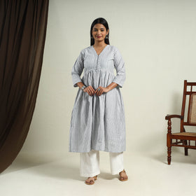 Buy Grey Jhiri Handloom Flared Cotton Kurta for Women