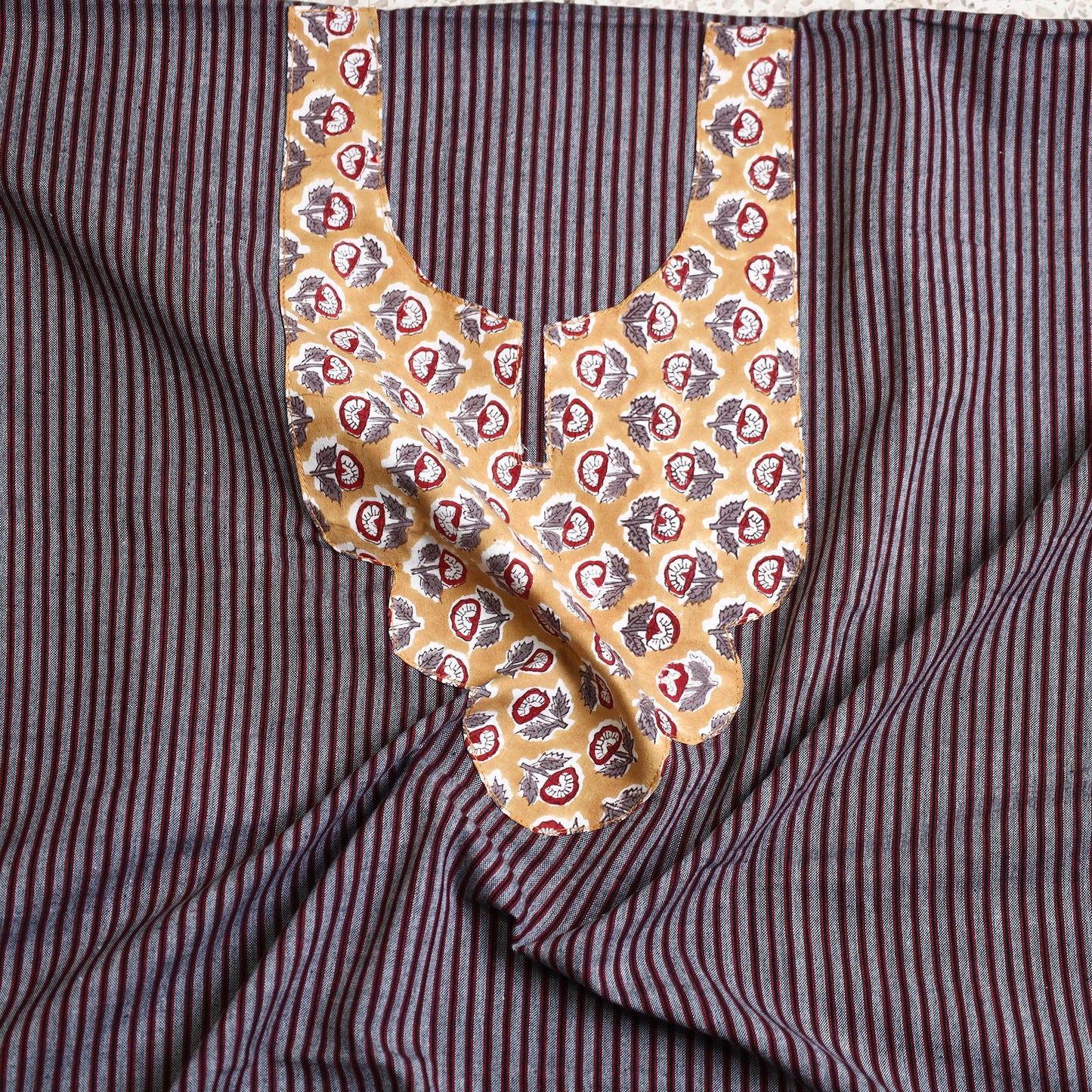 Buy Grey Jhiri Handloom Patchwork Cotton Kurta Material