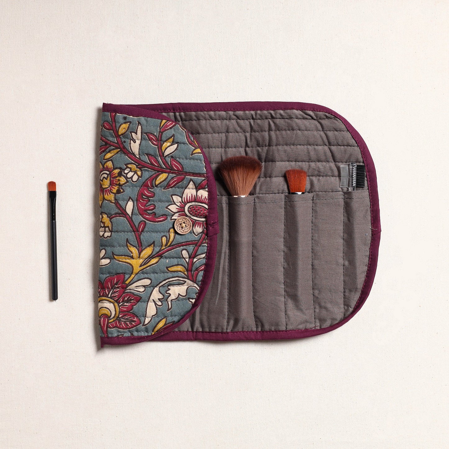 Kalamkari Fabric Multipurpose Segmented Make-up Brush Wrap Pouch/Case 