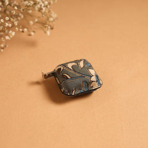 Kalamkari printed multipurpose measuring tape 16