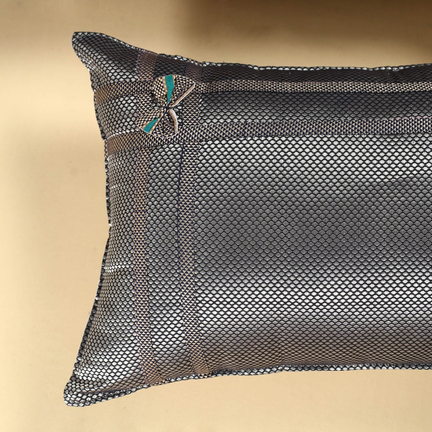  Khun Weave Cotton Pillow Covers (Set of 2) 