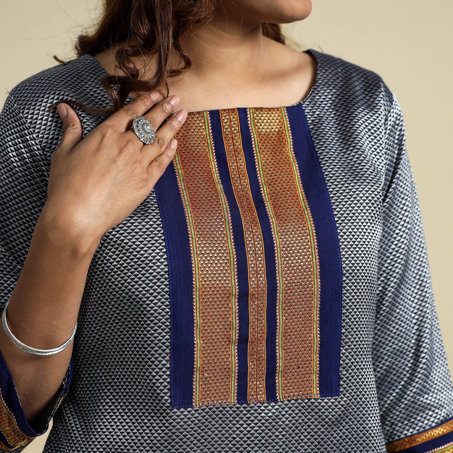 Khun Weave Kurta