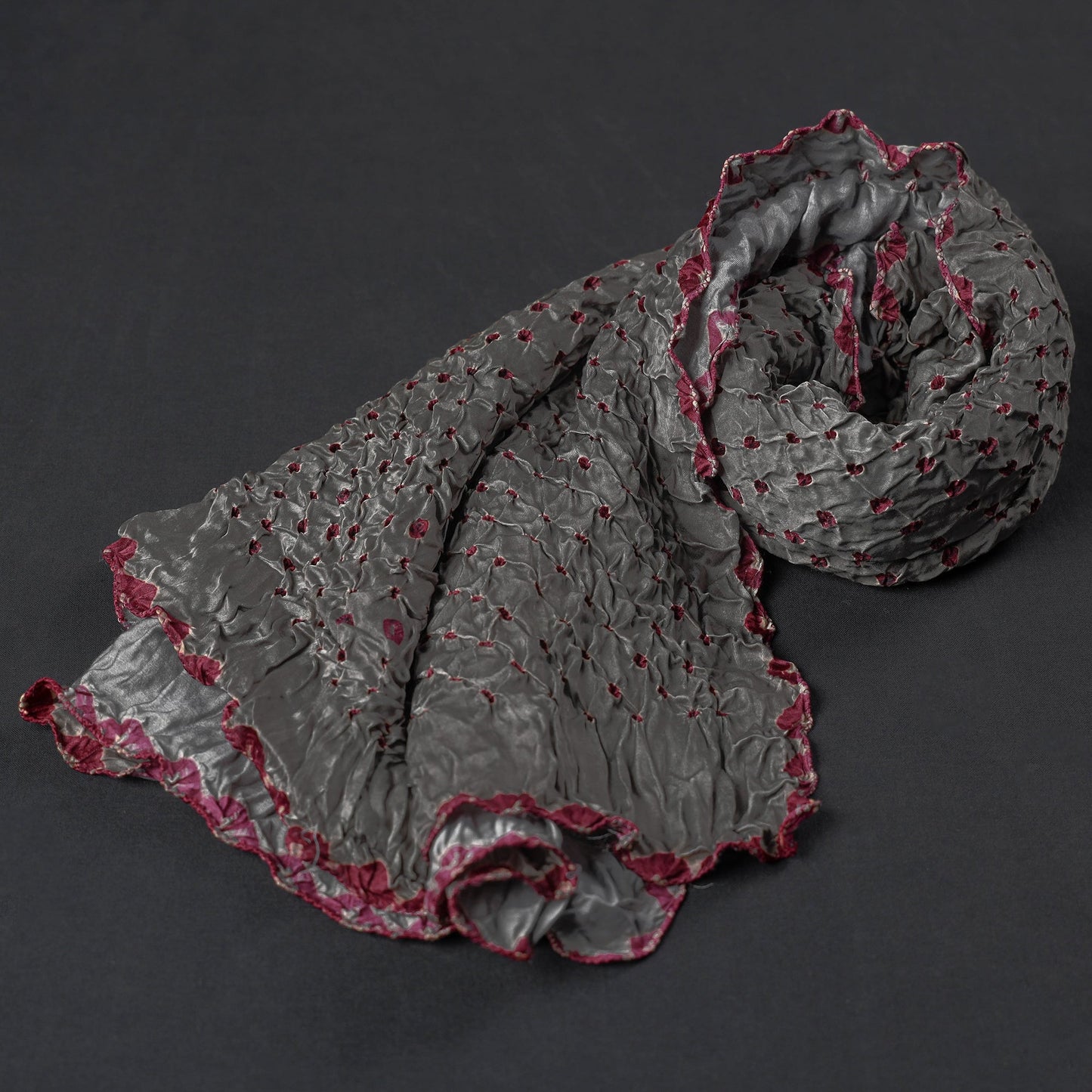 Kutch Bandhani Silk Stole - Tie-Dye Artistry