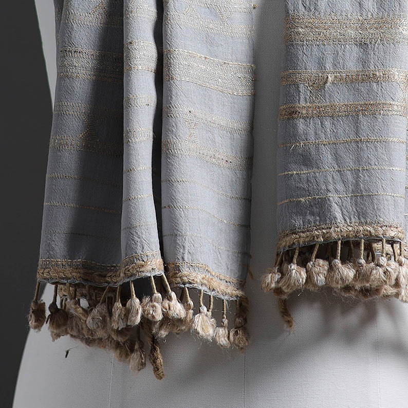 Buy Grey Kutch Embroidery Handwoven Merino Woolen Stole